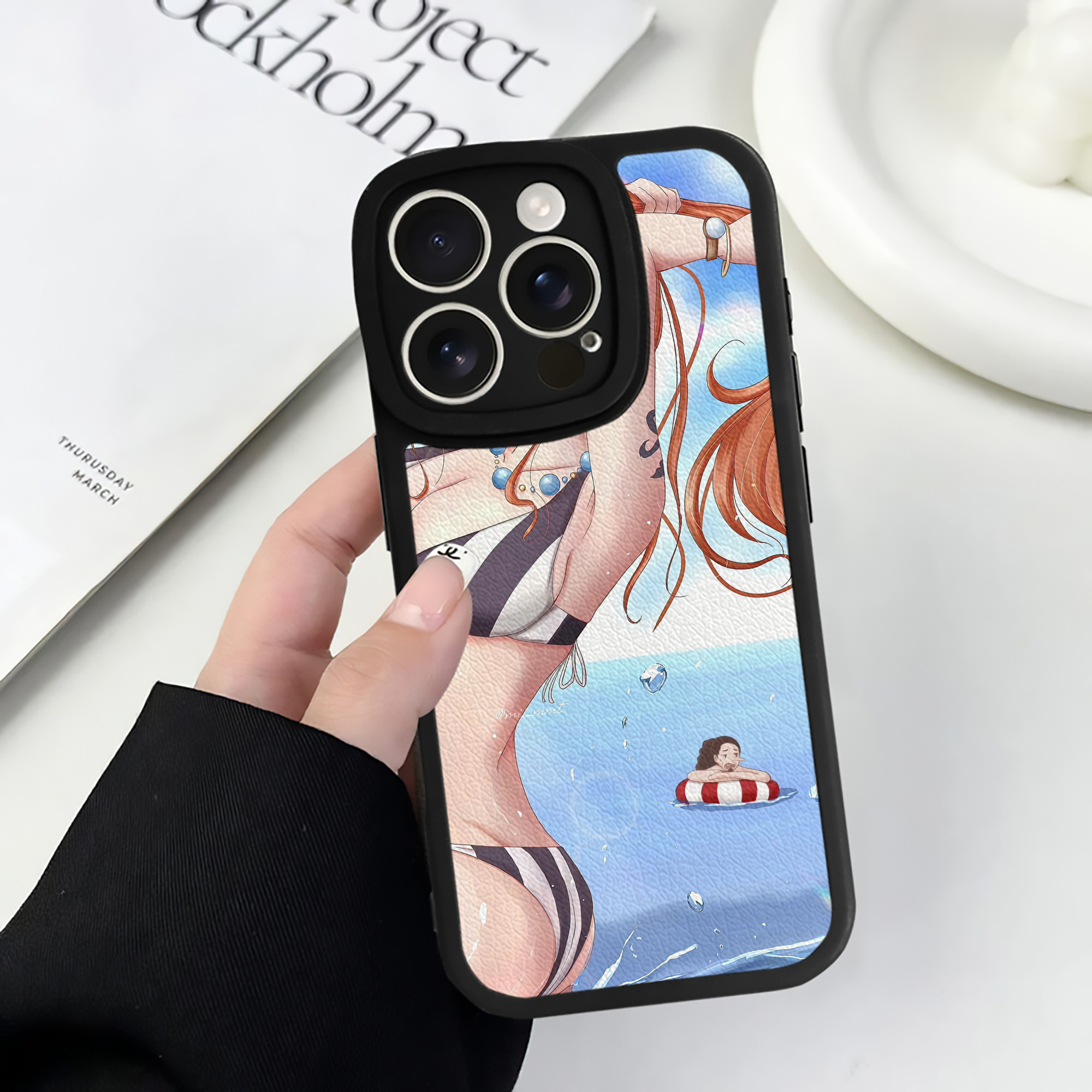 （画像用） ワンピース ONE PIECE 【iPhone 16シリーズ対応】シリコンスマホケース（レザー調） 材質：シリコン